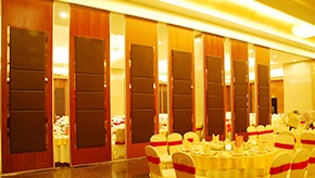 营造宴会厅多功能化的方式大曝光，必备条件就是这酒店移动隔断墙