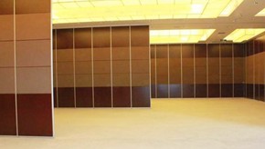 是什么终结了会议室使用效果单一？是这会议室移动隔断墙！